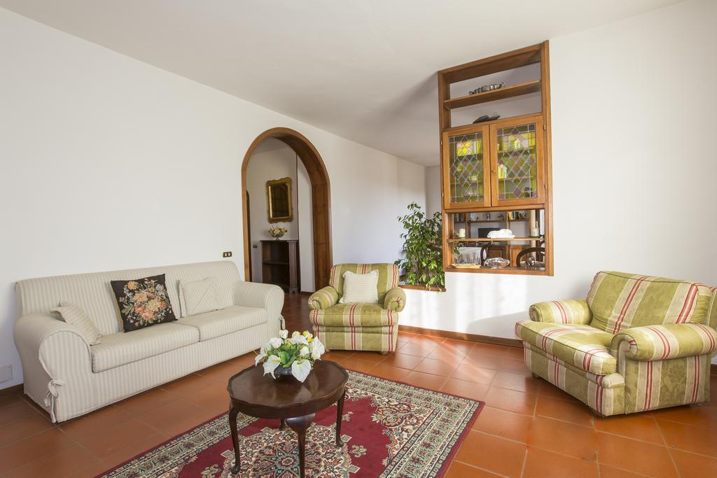 Villa La Casa Di Gigliola Monticiano Habitación foto