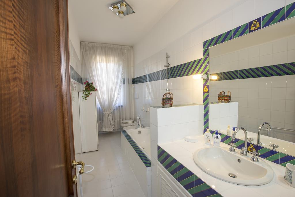 Villa La Casa Di Gigliola Monticiano Habitación foto