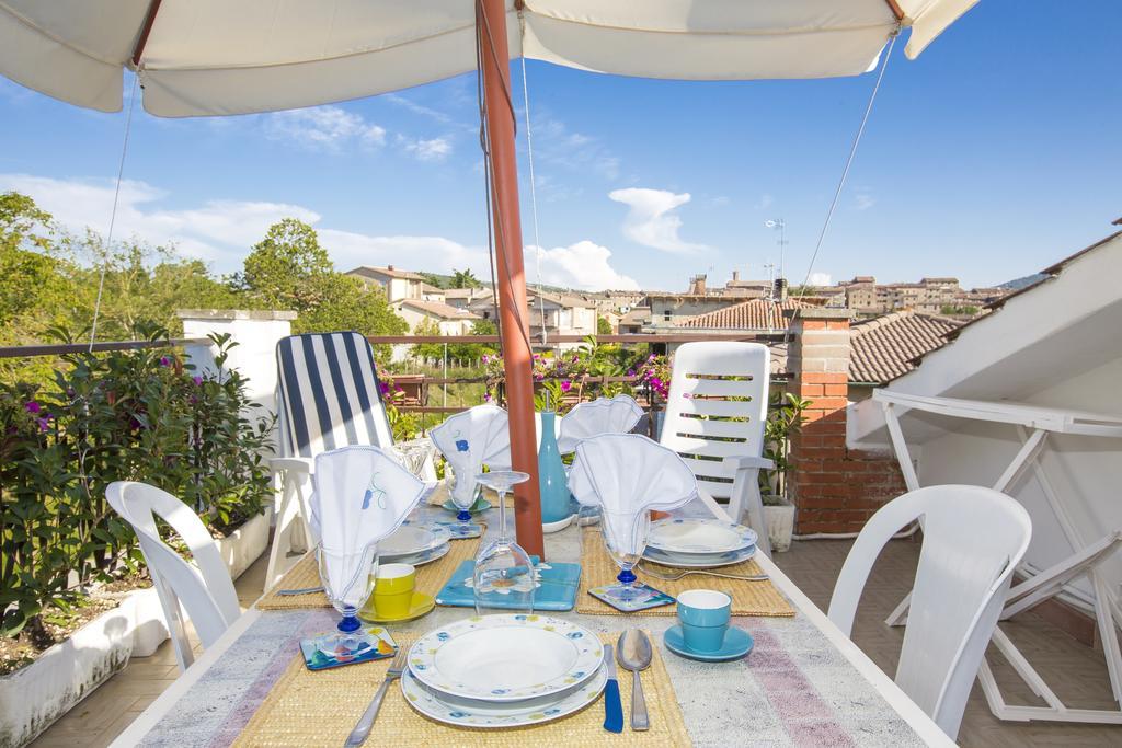 Villa La Casa Di Gigliola Monticiano Habitación foto