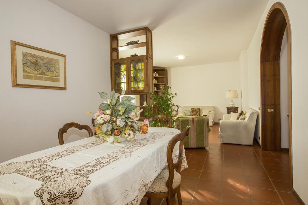 Villa La Casa Di Gigliola Monticiano Habitación foto